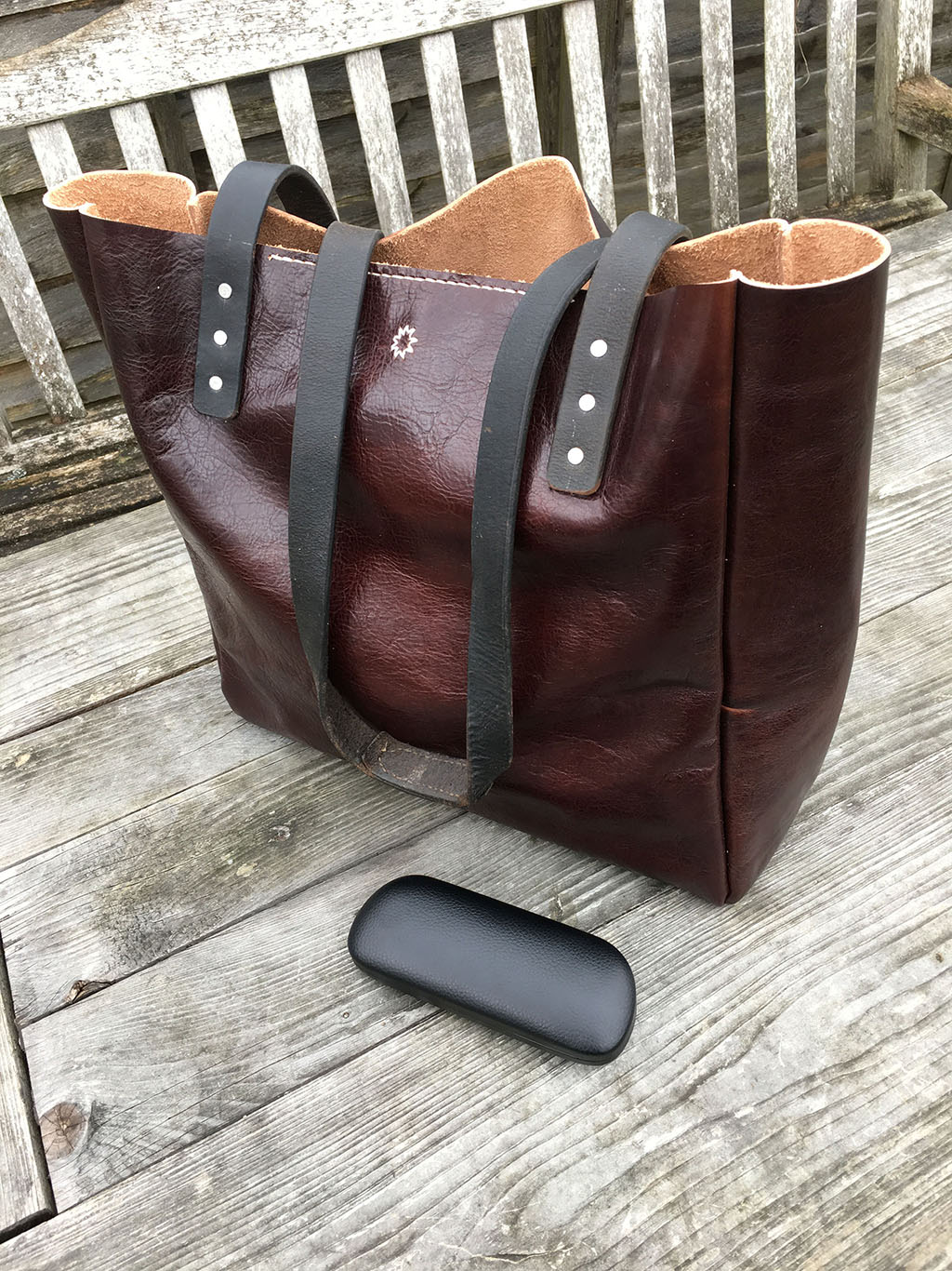 Buy Rofozzi- Brown Icon Genuine Leather Camera Crossbody Shoulder Handbag ,  Designer Crossbody Bag Purse , Leather Handbags at ShopLC.